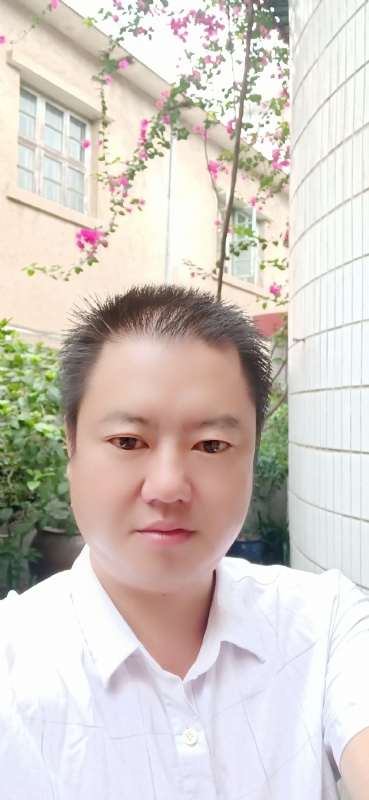 陈欢翔的第一张照片--安远中老年相亲网